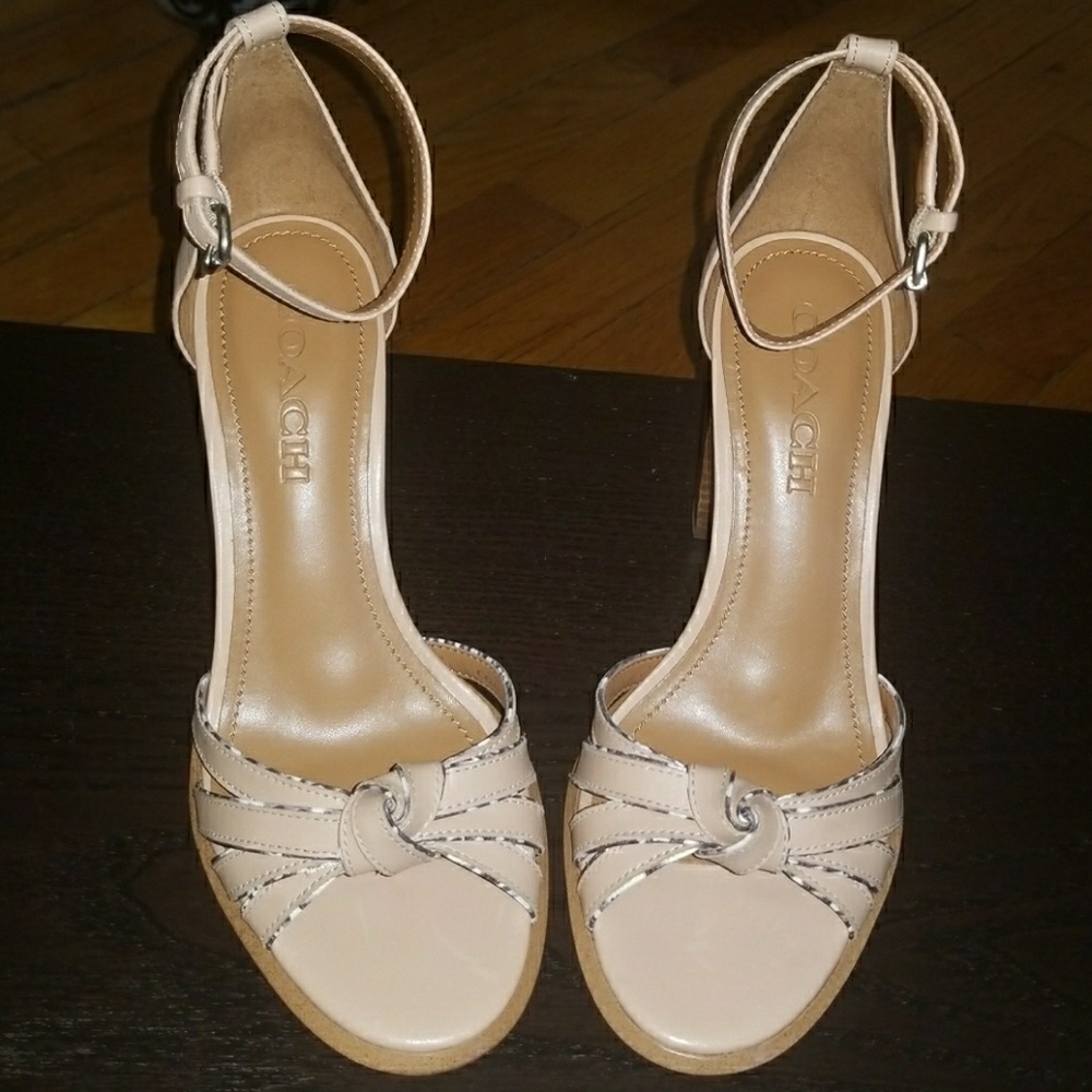 Brand New! Beautiful Leather Coach Sandals - Picture 2 of 8